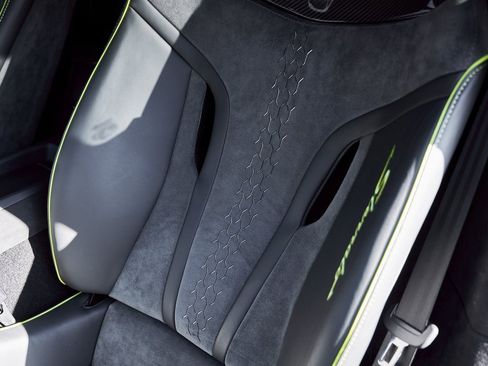 Used 2024 Lamborghini Huracan Sterrato image 53