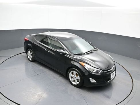 Used 2013 Hyundai Elantra GLS w/ Preferred Pkg image 34