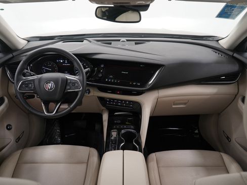 Used 2022 Buick Envision Essence w/ Technology Package I image 13