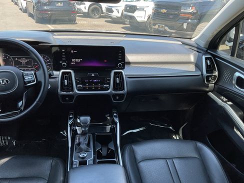 Used 2021 Kia Sorento SX FWD image 16