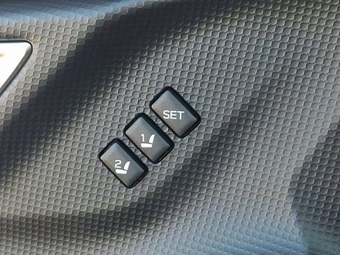 Used 2023 Subaru Forester Touring image 26