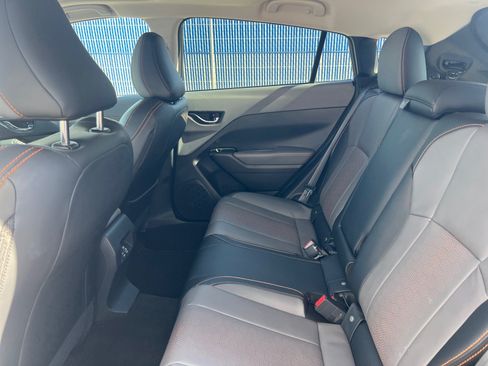 Certified 2025 Subaru Crosstrek 2.5i Limited w/ Crosstrek Mirror Package AWD/4WD image 19