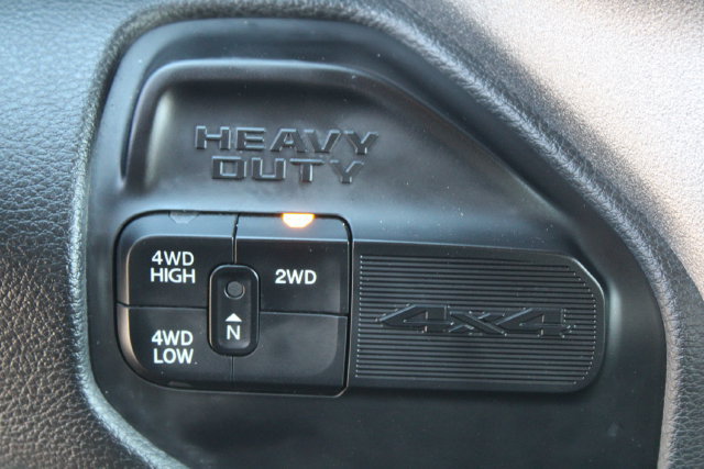 Used 2024 RAM 3500 Tradesman w/ Chrome Appearance Group AWD/4WD image 26