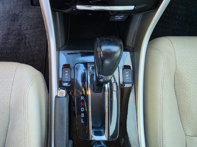 Used 2016 Honda Accord EX-L image 16