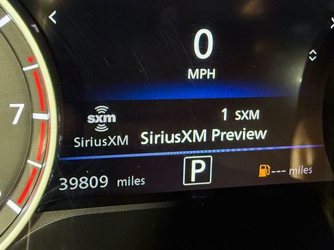 Used 2020 Nissan Sentra SV image 31