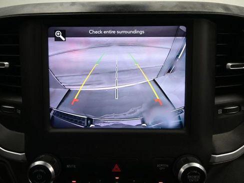 Used 2020 RAM 1500 Big Horn AWD/4WD image 17