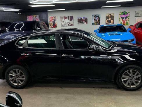 Used 2020 Kia Optima LX FWD image 4