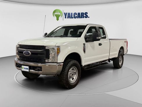 Used 2018 Ford F350 XL AWD/4WD image 1