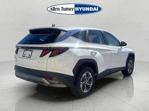 New 2026 Hyundai Tucson Blue SE AWD/4WD image 8