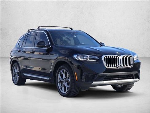 Used 2023 BMW X3 xDrive30i AWD/4WD image 3