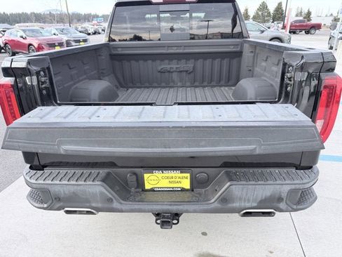 Used 2020 GMC Sierra 1500 AT4 w/ Off-Road Performance Package image 10