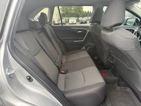 Used 2021 Toyota RAV4 XLE w/ Convenience Package AWD/4WD image 23