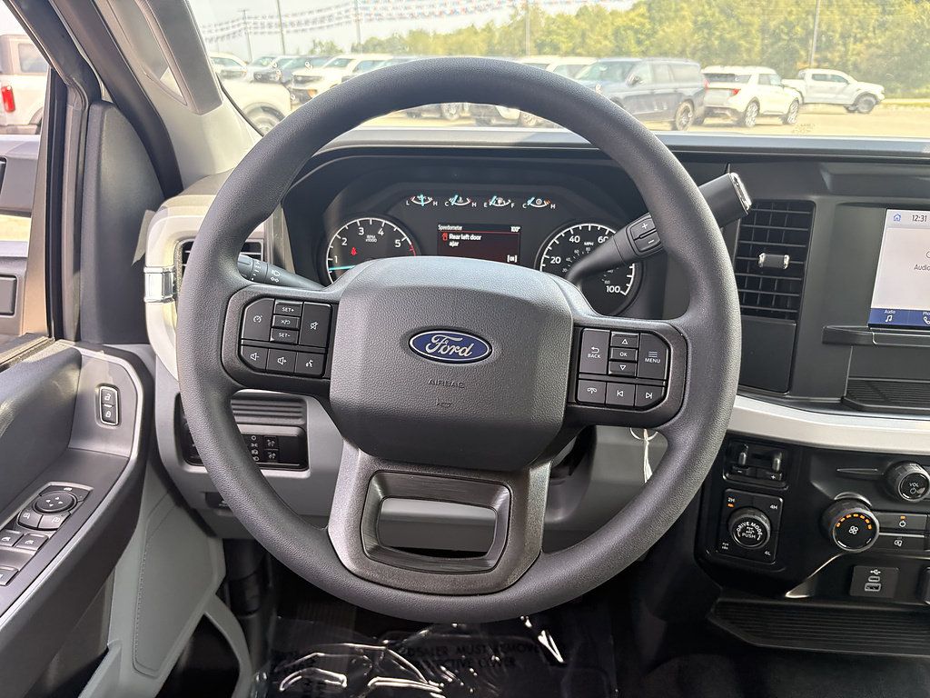 New 2027 Ford F250 XL w/ Tremor Off-Road Package AWD/4WD image 23