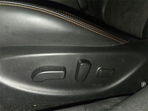 Used 2019 Nissan Maxima SR image 12