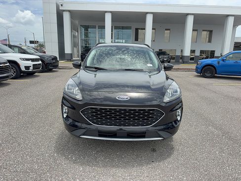 Certified 2022 Ford Escape SEL AWD/4WD image 3
