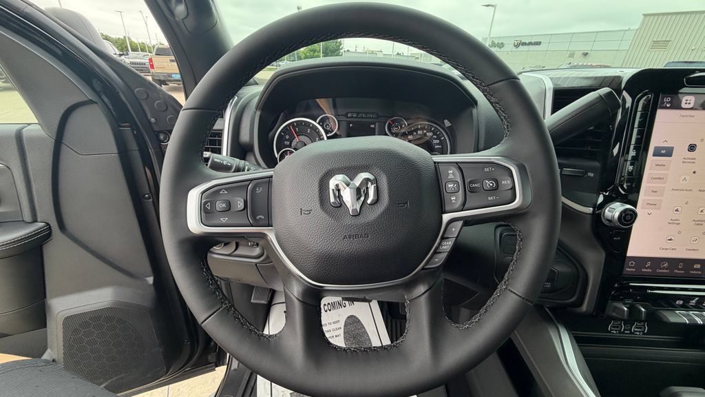 New 2026 RAM 3500 Big Horn AWD/4WD image 46