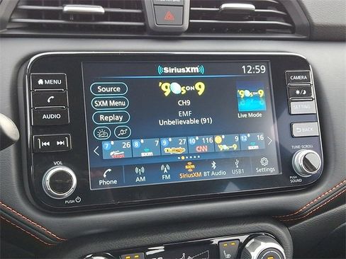 New 2025 Nissan Versa SR w/ Trunk Package image 3