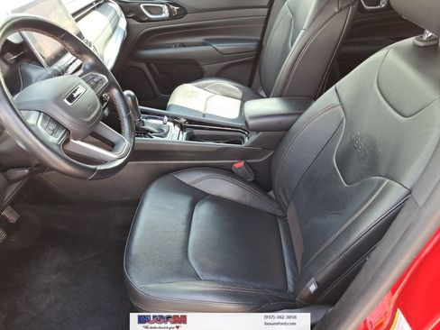 Used 2022 Jeep Compass Limited image 11