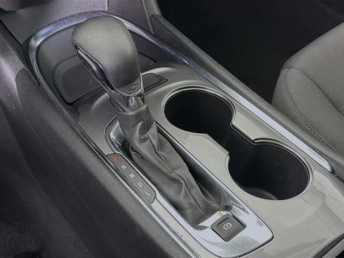 Used 2023 Chevrolet Malibu LT FWD image 20