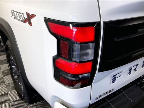Certified 2025 Nissan Frontier Pro-X w/ Pro Premium Package image 39