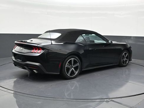 Used 2024 Ford Mustang Premium RWD image 5
