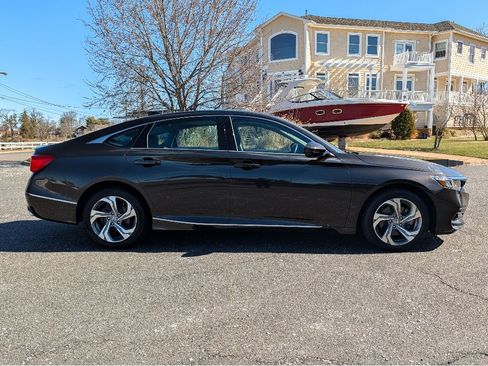 Used 2018 Honda Accord EX-L image 4