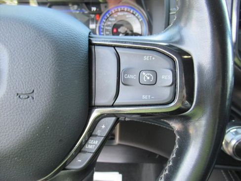 Used 2022 RAM 1500 Limited AWD/4WD image 24