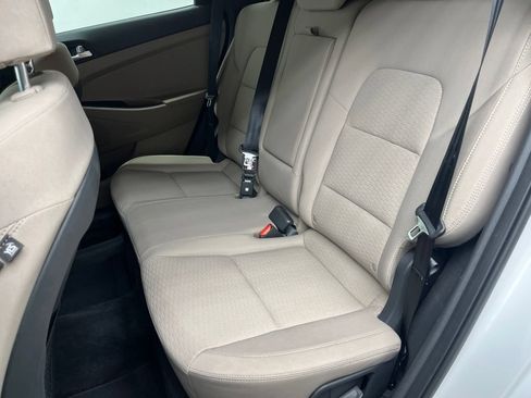 Used 2021 Hyundai Tucson SE FWD image 7