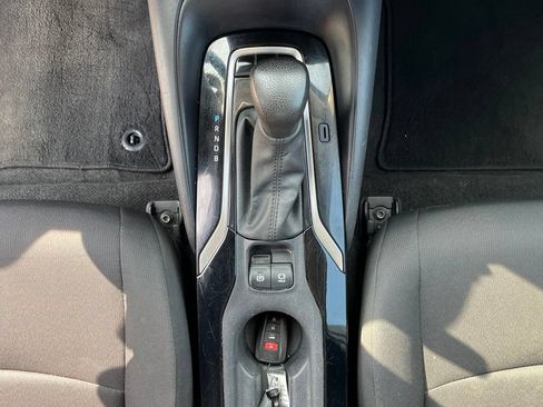 Used 2022 Toyota Corolla LE w/ LE Convenience Package FWD image 25