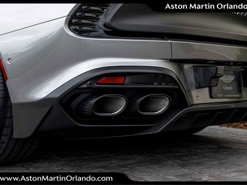 New 2025 Aston Martin Vanquish image 38