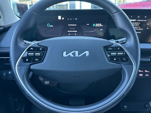 Used 2024 Kia EV6 Light image 24