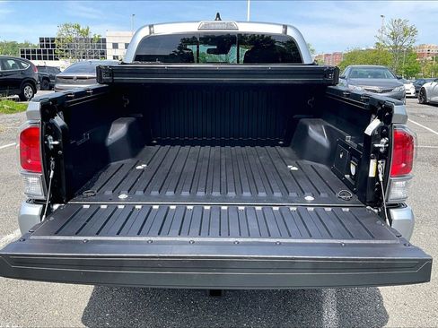 Used 2023 Toyota Tacoma TRD Sport w/ Black Out Package (TMS) AWD/4WD image 32