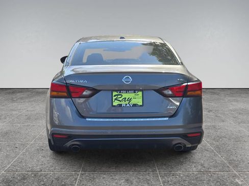 Used 2022 Nissan Altima 2.5 SR AWD/4WD image 7
