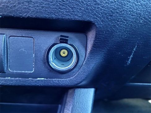 Used 2020 Toyota Tacoma SR image 20