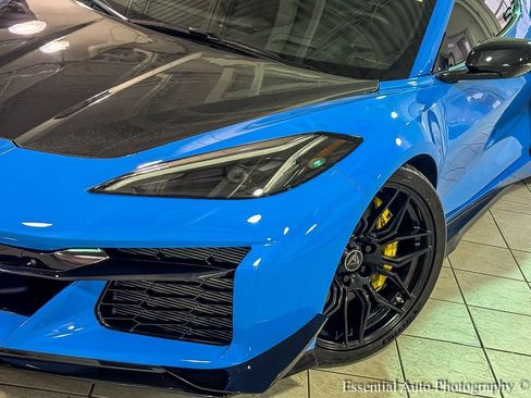 Used 2025 Chevrolet Corvette Z06 w/ Stealth Interior Trim Package image 8