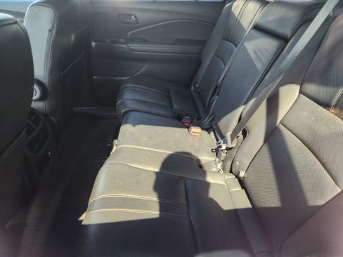 Used 2023 Honda Passport TrailSport image 6