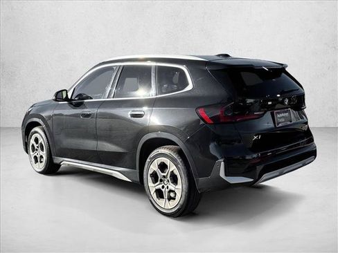 Used 2025 BMW X1 xDrive28i AWD/4WD image 5