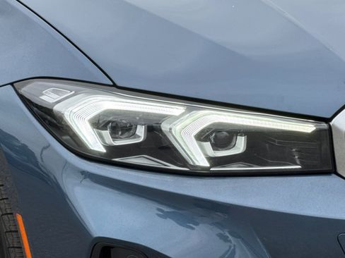 Used 2026 BMW 330i Sedan w/ Premium Package RWD image 12