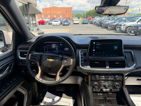 Used 2022 Chevrolet Tahoe High Country AWD/4WD image 13
