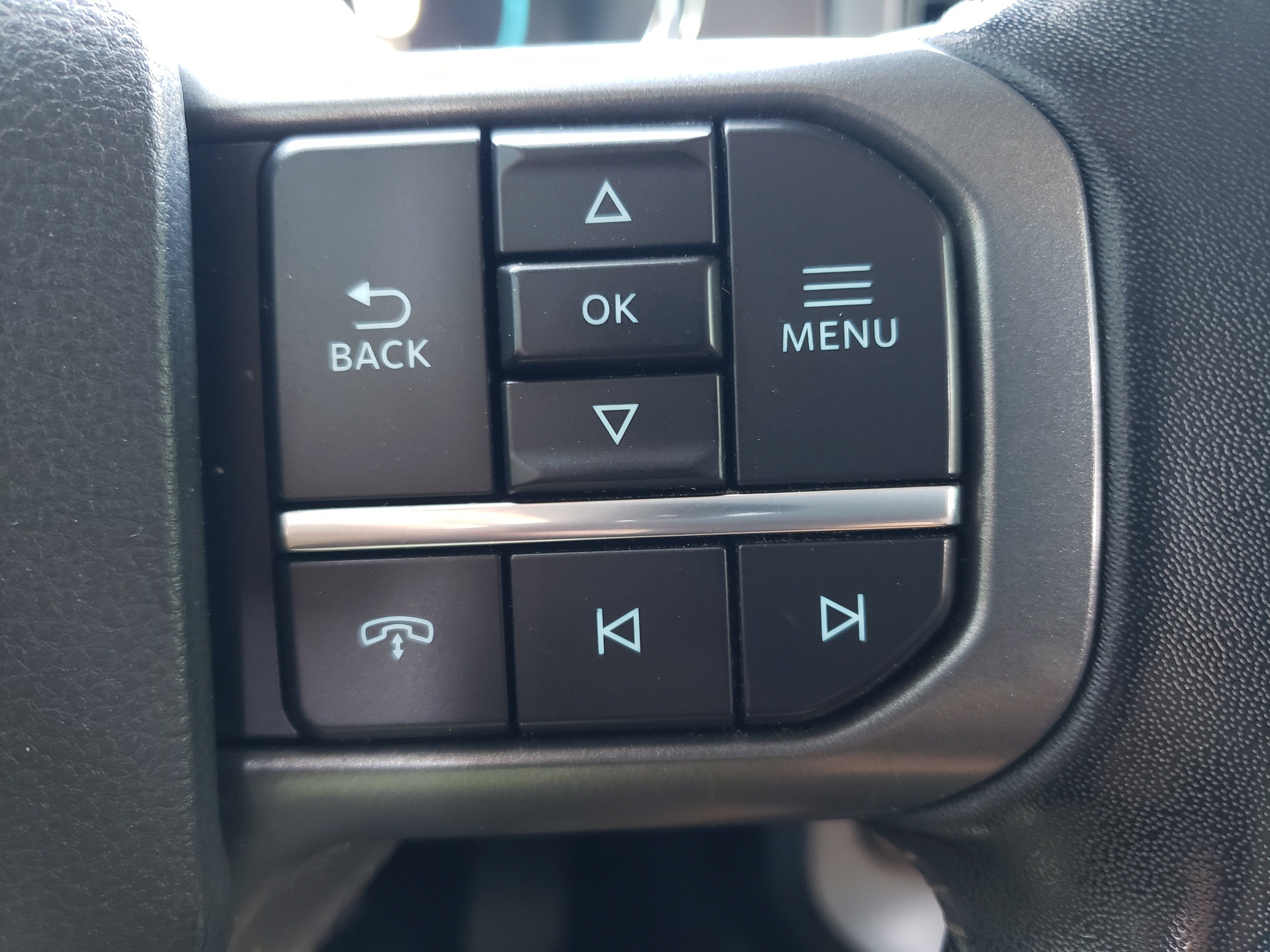 Used 2022 Ford F150 Lariat AWD/4WD image 16