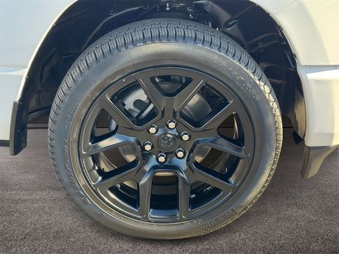 Used 2023 RAM 1500 Laramie image 7