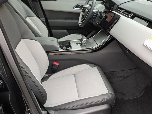Used 2026 Land Rover Range Rover Velar S AWD/4WD image 18