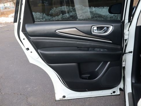 Used 2020 INFINITI QX60 Luxe w/ Essential Package image 26