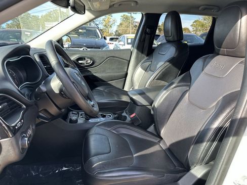 Used 2023 Jeep Cherokee Altitude Lux image 11