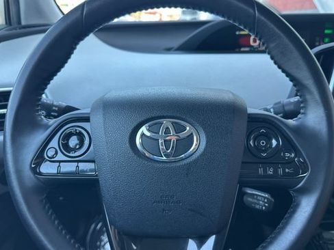 Certified 2020 Toyota Prius Prime XLE FWD image 29