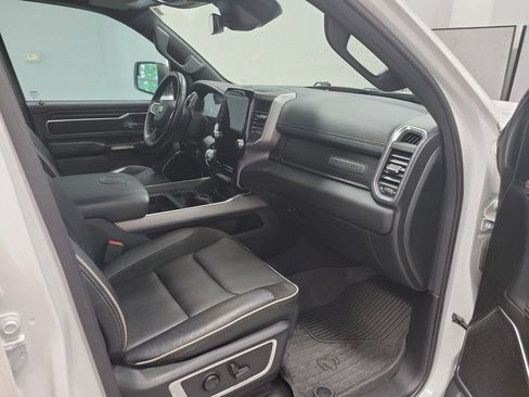 Used 2023 RAM 1500 Laramie AWD/4WD image 21