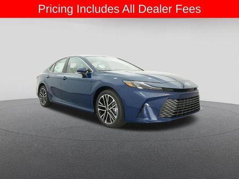 New 2026 Toyota Camry XLE FWD image 29