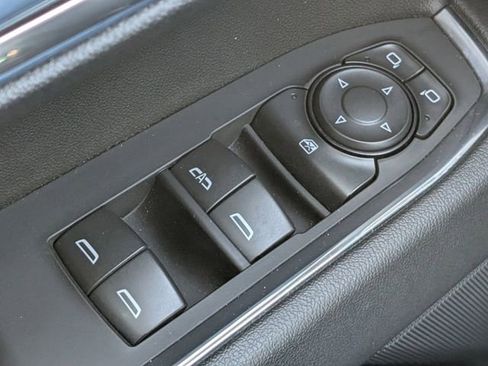 Used 2024 GMC Sierra 1500 Elevation image 20