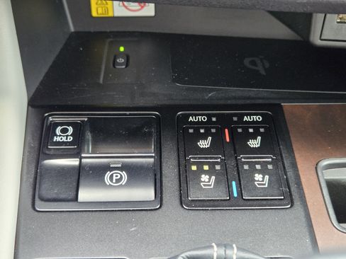 Used 2022 Lexus RX 350 FWD w/ Premium Package image 27