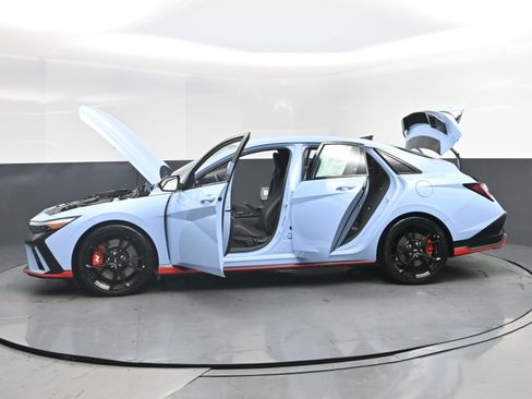 New 2025 Hyundai Elantra N image 20